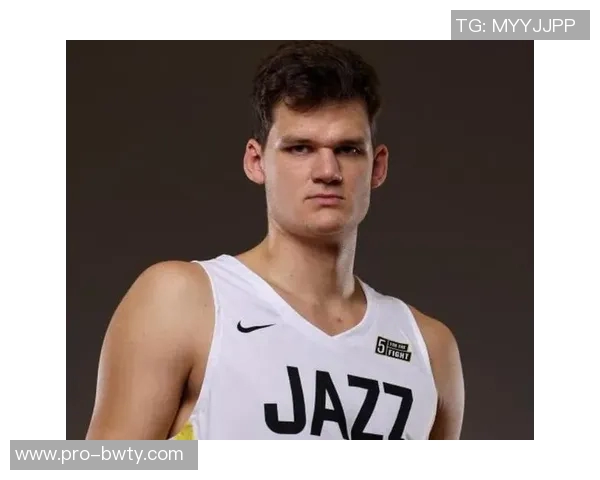 戈贝尔质疑球队态度:我们追求胜利还是只在乎收入的表态